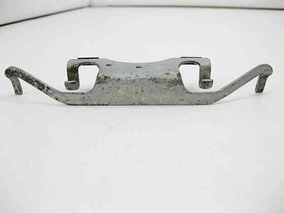 Mercedes-Benz  A0014212391 Утримуюча скоба - пружина скоби заднього гальмівного супорта E-Class W212 CLS C218 Одесса