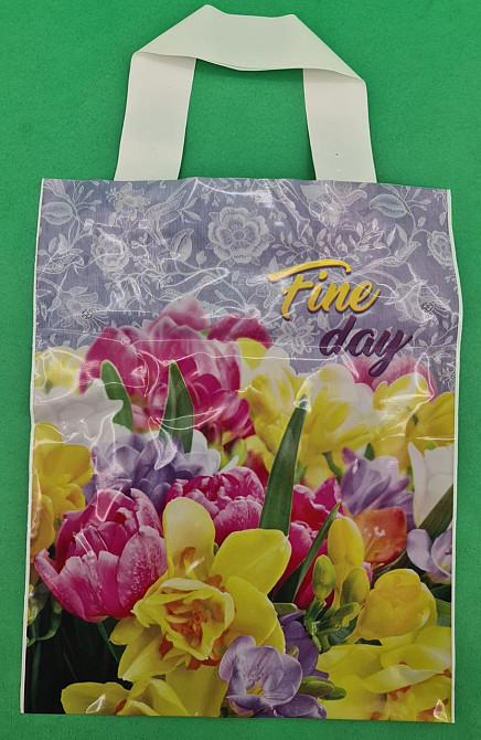 Пакет ламинированный с петлевой ручкой м 