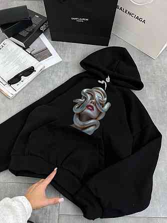 Жіноча трендова худі з символом мудрості з якісної тринитки на флісі Одеса