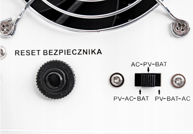 Гібридний ДБЖ інвертор сонячний Volt Polska SINUS PRO 2000 S 24/230V 1400/2000W + 40A MPPT 100V (3SPS200024) Київ - фото 7