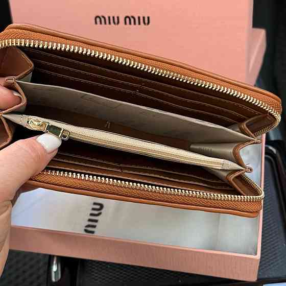 Жіночий гаманець на змійці Miu Miu (M60017) коричневий Київ