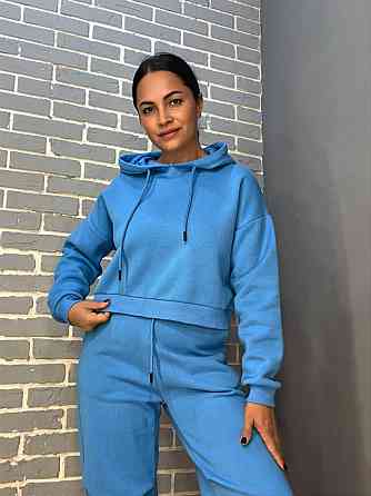 Костюм женский Quzen 478-480 короткое худи с капюшоном и брюки джоггеры на резинке флис голубой, гол Одесса