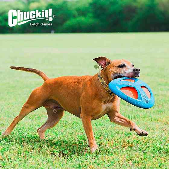 Фризби для собак Chuckit! Fetch Flight Frisbee игрушка в форме мягкого треугольника для активных игр Винница