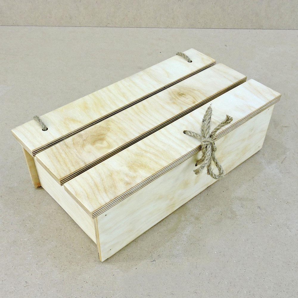 Подарочная коробка 