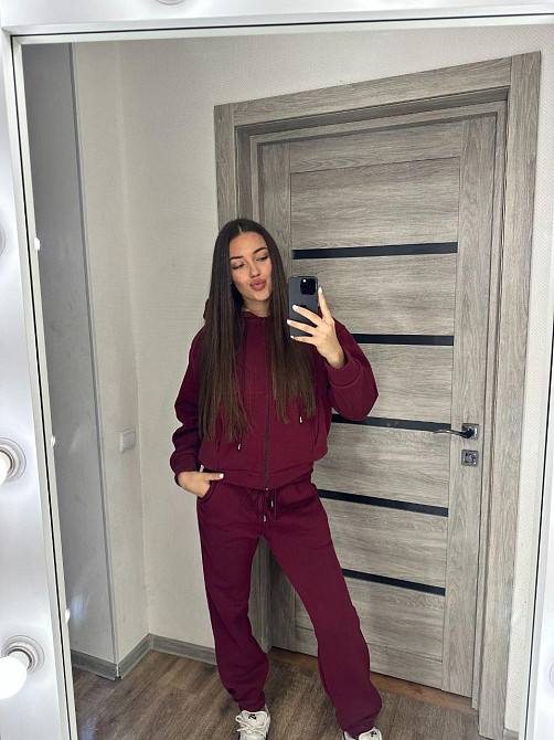 Женский утепленный костюм двойка: кофта и штаны трехнитка на флисе + мех Бордо, 50/52 Одесса - изображение 1