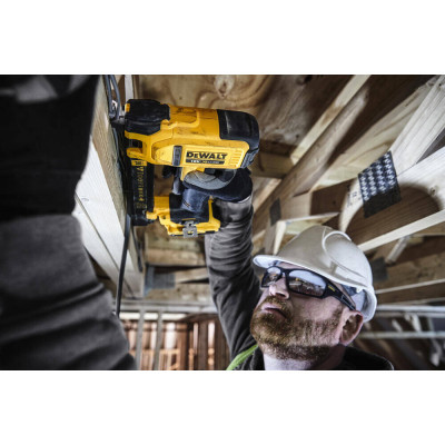 Степлер строительный DeWALT 18В XR, длина/ширина скобы 25/19.7 мм, 2xAh, кейс TSTAK (DCN701D2) Винница - изображение 9