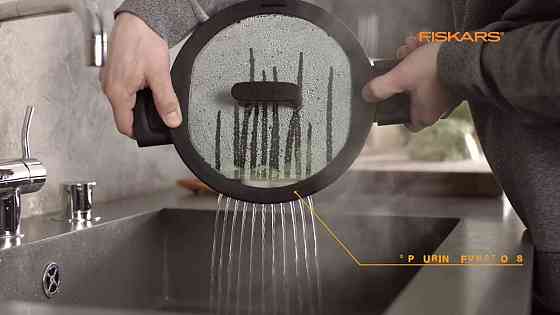 Кастрюля 3,5л fiskars hard face hardtec superior ø 22 см, черная (1020875) Нововолынск