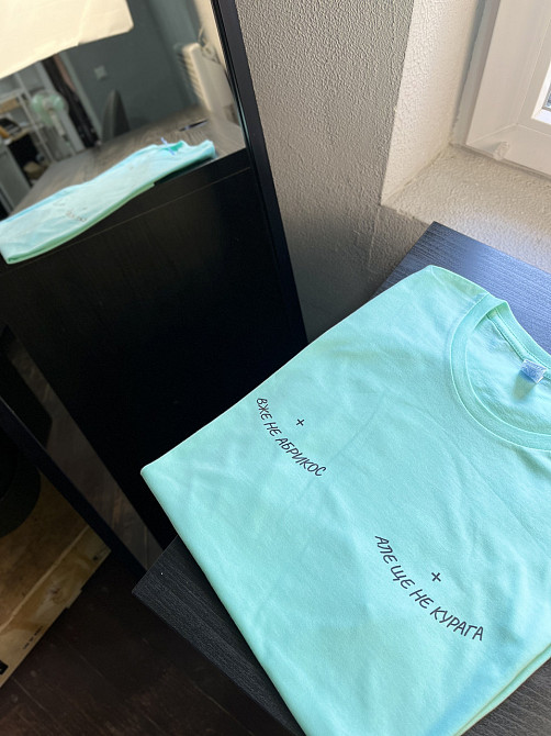 Футболка с принтом - 