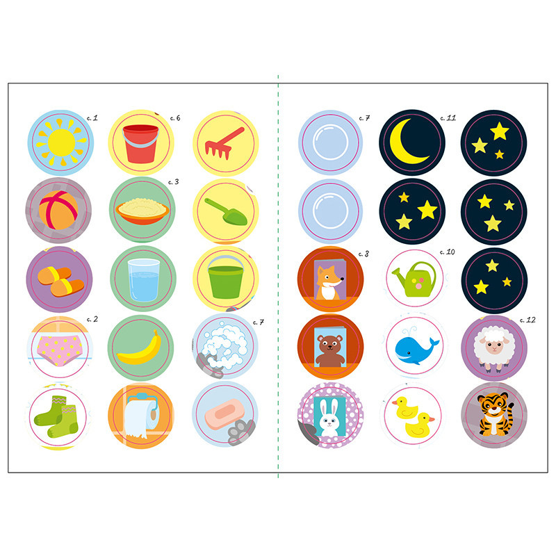 Книжка с наклейками Малыш Кис-Кис 