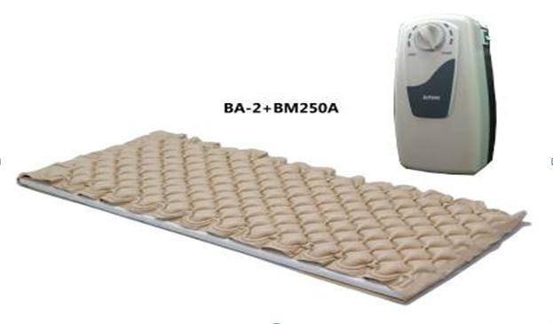 Ячейковий матрац з відрізами на краях з компресором Дніпро - фото 1