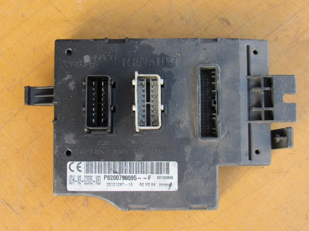 Блок комфорта Renault Trafic 2000-2013 (8200790995) Ковель - фото 4