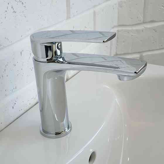 Змішувач для умивальника IMPRESE KAMPA хром, 35 мм Київ