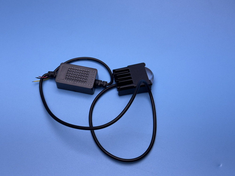 Фара робочого світла LED однорядна 40 мм SPOT — 2 діоди з лінзою (Біле + Жовте світло), чітка СТМ Харків - фото 1