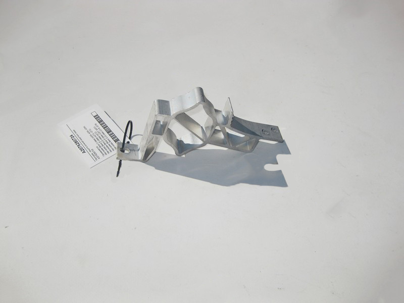 Mercedes-Benz  A2076280724 Розпірка - захист колін водія ліва C-Class W204 E-Class C207 W212 CLS C218 Одесса - изображение 3