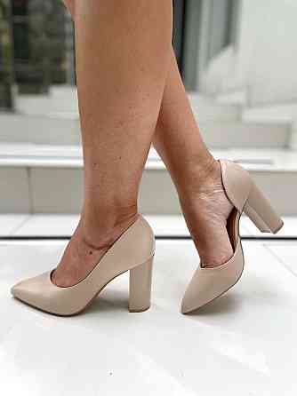 Туфлі жіночі TRASTA бежеві еко-шкіра каблук 8 см 36 р. ( -3) Коломия