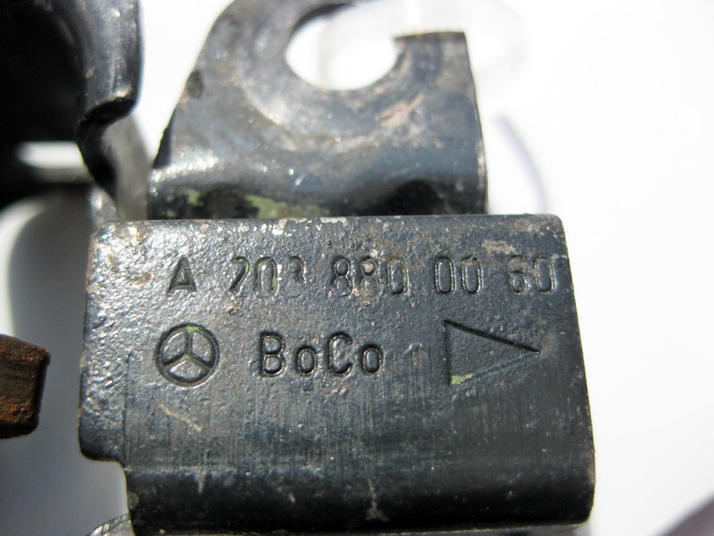 Mercedes-Benz  A2038800060 Замок капота бічний нижній CLK C209 Одесса - изображение 3