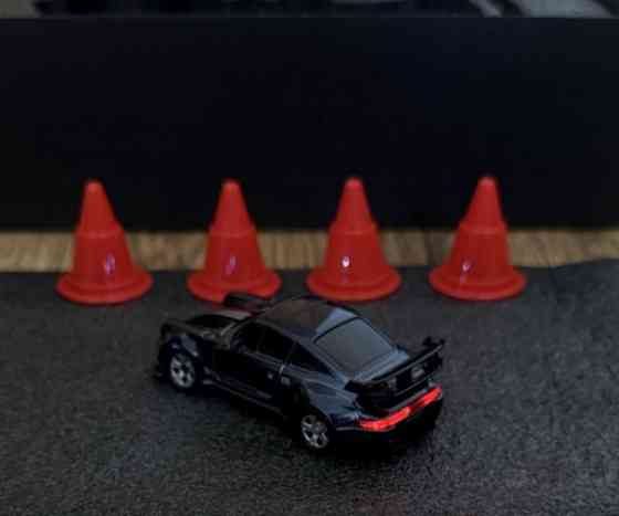 Міні дріфт машинка Porsche 911 1:64 на радіокеруванні (на пульті) Київ