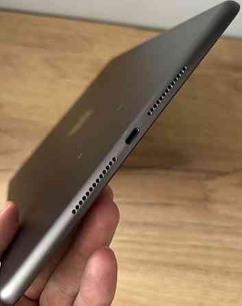 Планшет: Apple iPad 2020 8Gen 32Gb. Wi-Fi +LTE . Київ