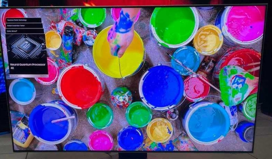 Телевизор Безрамный: 55