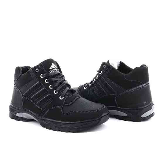 Зимові високі Кросівки Adidas Чоловічі з Мехом Чорні Адідас (розміри: 40,41,42) Відео Огляд Дніпро