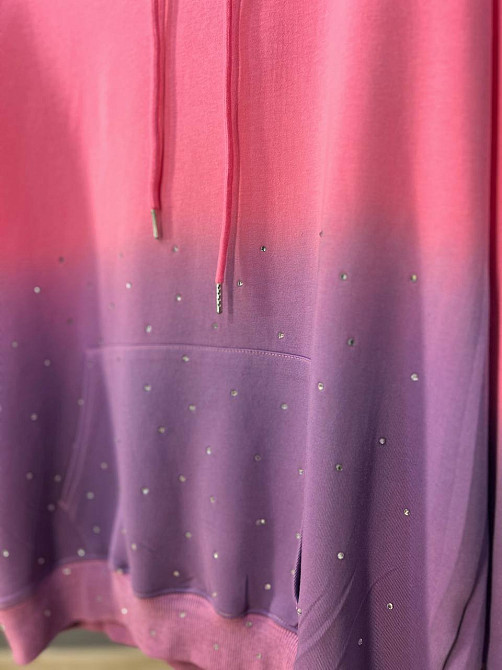 Худі жіноче Joy One 3009 з капюшоном подовжене оверсайз градієнт кольору розсип камінців one size рожевий, рожевий, one size Київ - фото 2