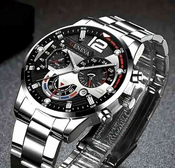 Подарунковий набір для чоловіків Лев Цар 1 наручний годинник з браслетом і ланцюжок з кулоном сріблястий Київ