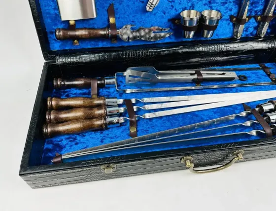 Набори шампурів, Набір шампурів у шкіряному кейсі VIP 8 Шампури, вертіла Тернопіль