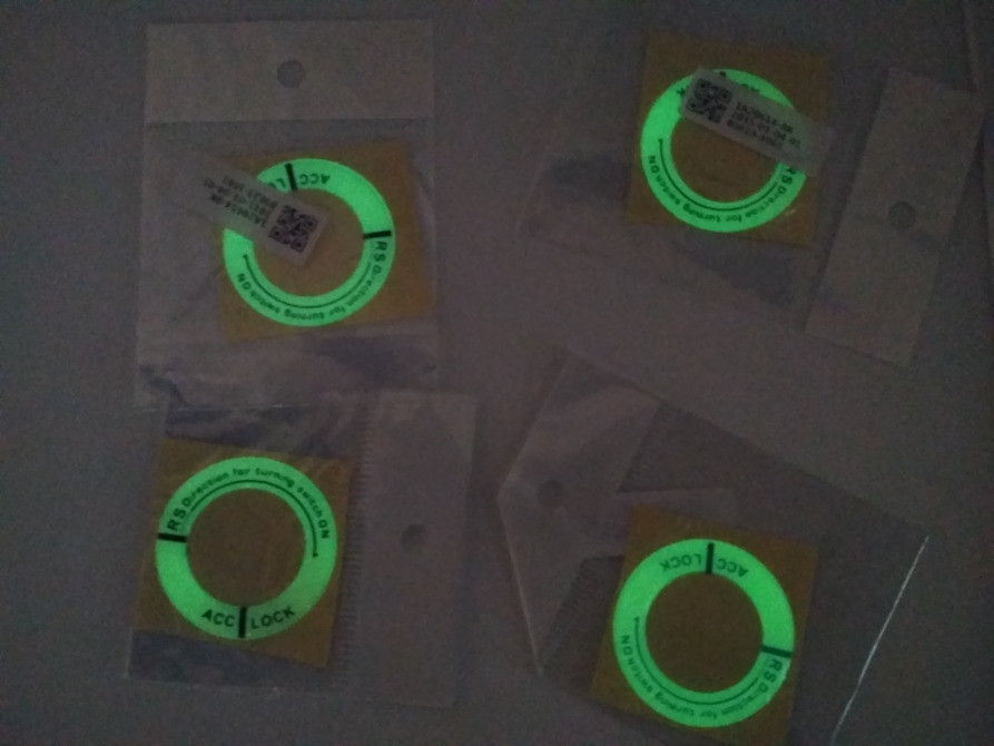 Наклейка на замок зажигания фосфорная авто, мото Киев - изображение 3