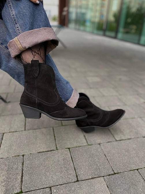 KATI SHOES Черевики жіночі KATI SHOES 407 чорні (весна-осінь, замша натуральна) (6063) Коломия - фото 4