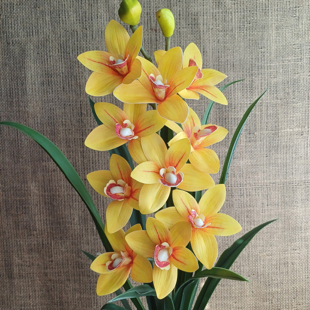 Штучна латексна орхідея цимбідіум у рожевому керамічному кашпо біла з рожевим Дніпро - фото 2