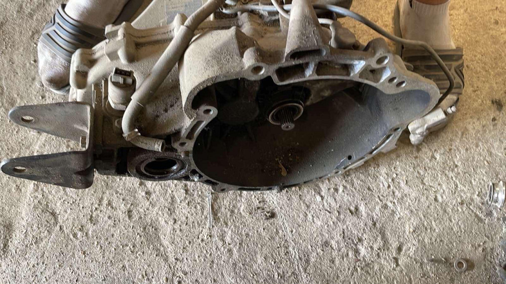 Оригинальная механическая коробка передач (МКПП) для Geely Emgrand Киев - изображение 2