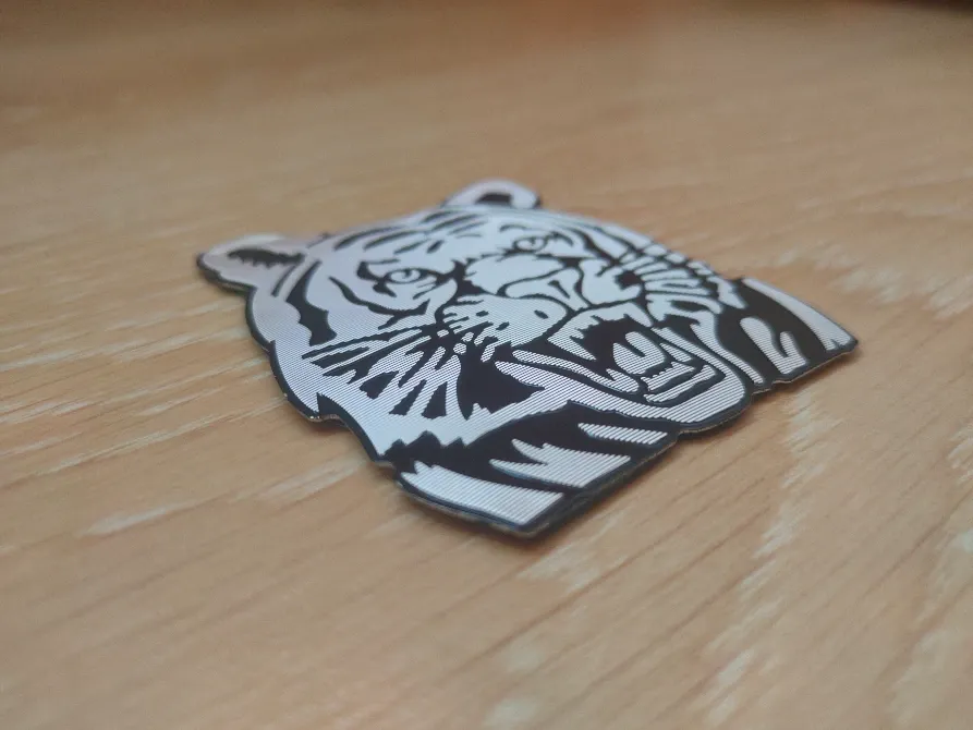 Наклейка Тигр на авто, мото алюминиевая Киев - изображение 6