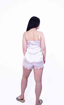 Піжама жіноча атласна майка і шорти з мереживом Білий 46 Харків