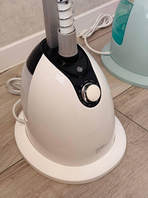 Відпарювач вертикальний для одягу зі стійкою Zepline ZP-130 3000W, 60 хвилин роботи,3л ємність Одеса - фото 2