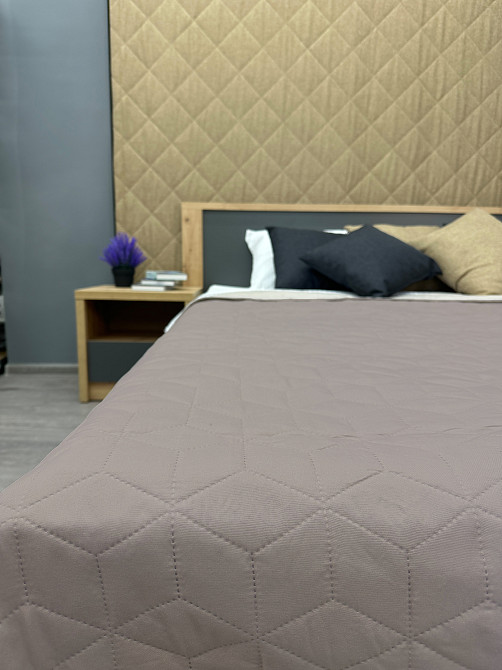 Покрывало двустороннее Decorator Microfiber куб 180х215 см серо-коричневый с бежевым (85-089) Киев - изображение 6