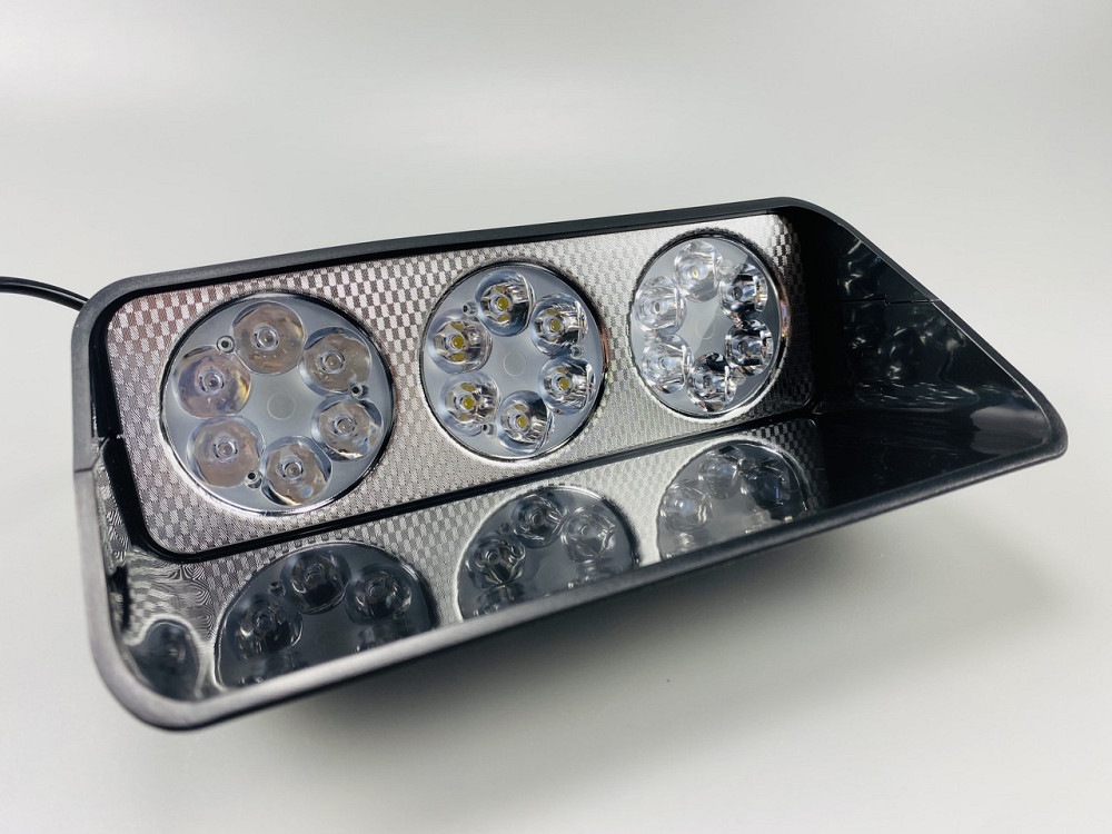 Проблисковий світлодіодний маячок мигалка лампа S18 стробоскоп 9-80V (18 led діодів) Мукачево - фото 9