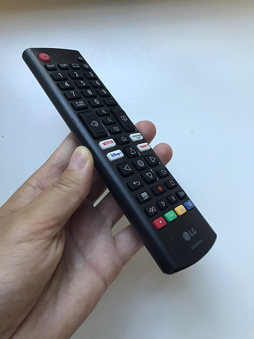 Пульт LG черный оригинальный кнопочный AKB76040301 для тв LG телевизора универсальный Каменское - изображение 3