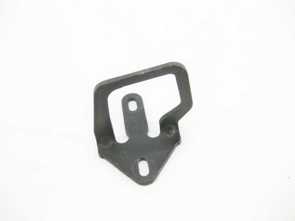 Mercedes-Benz  A2468800360 Гак фіксатор капота CLA Shooting Brake X117 CLA C117 CLA C118 CLA Shooting Brake X118 GLA X156 A-class W176 A-class Sedan V Одесса - изображение 1