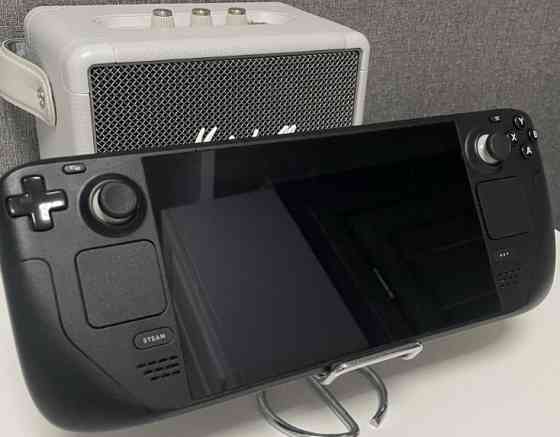 Steam deck lcd 512 100% battery+ dock station. Харків