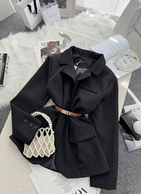 Женский классический пиджак свободного кроя в полоску костюмка Черный, 46/48 Одесса - изображение 5