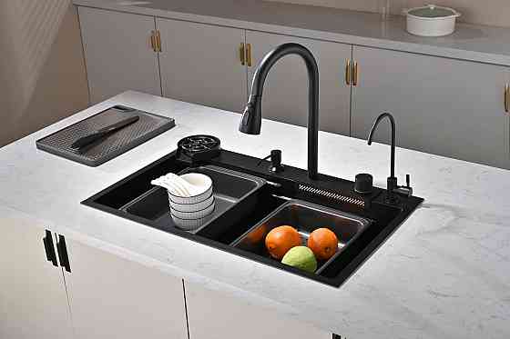 Кухонна мийка водоспад Willda чорна / Nano Black 68x46x22 см (522080823) Київ