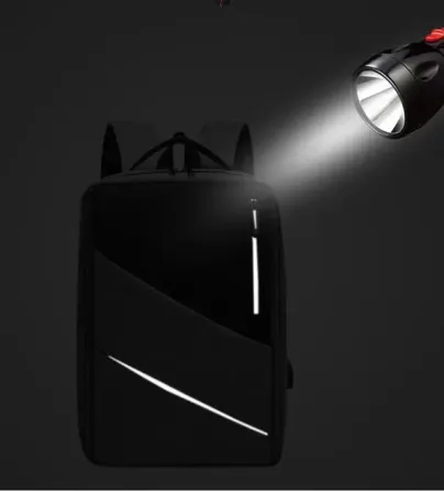 Рюкзак противоударный для ноутбука 15,6" с USB-портом и отсеком для ноутбука Коломия