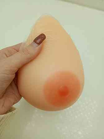 Реалістичні силіконові груди IVITA розмір S / A / 34A / 36AA 14.5*10.5*4.8 см Луцьк