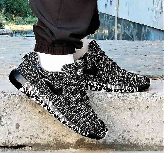 Кросівки Nike Сірі Чоловічі Найк Чорні Ткани (розміри: 41,42,43,44,45) Дніпро