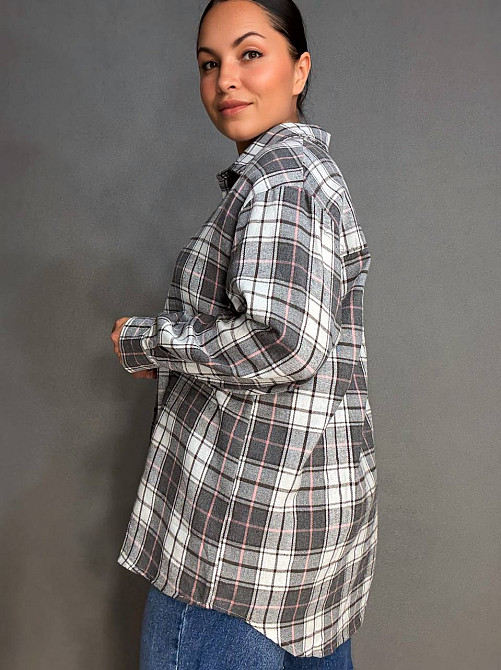 Рубашка женская Baoyu 225-1 в клетку оверсайз фланель, серый, one size Киев - изображение 3