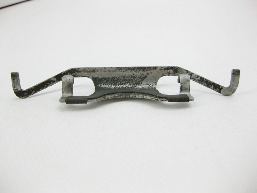 Mercedes-Benz  A0014212391 Утримуюча скоба - пружина скоби заднього гальмівного супорта E-Class W212 CLS C218 Одесса - изображение 5