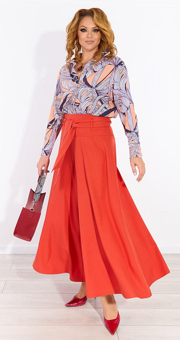 Брючный костюм с блузой (48) Киев - изображение 1