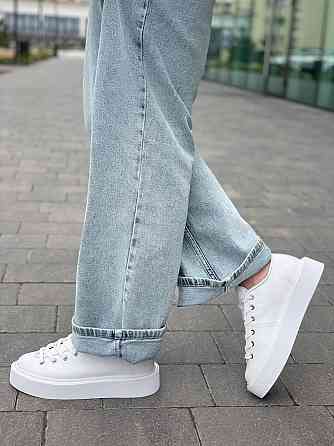 Molly Кроссовки женские MOLLY белые натуральная кожа 37-39 размеры (5379) Коломия