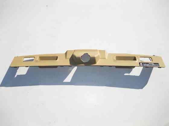 Mercedes-Benz  A1647400130 8K67 Нижня внутрішня накладка торця кришки багажника бежева GL X164 Одеса