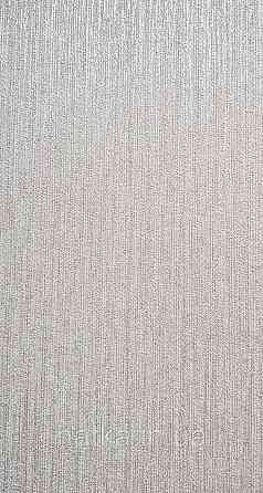 Шпалери вінілові на флізеліні AdaWall Seyyah 1.06х10 однотонні тонкі смуги структурні золотисті з глянцем Київ